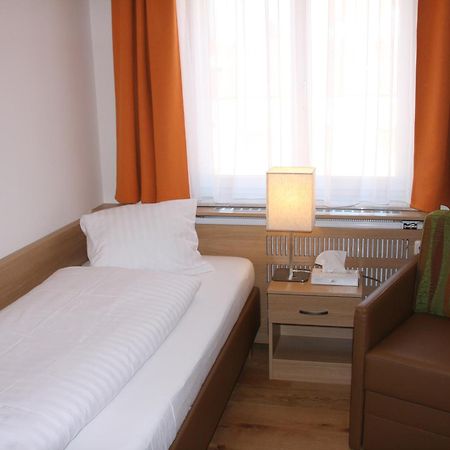 Weinhotel Rieder Пойсдорф Екстер'єр фото
